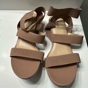 Pashion Footwear - Size 9 - Latte Adrianna